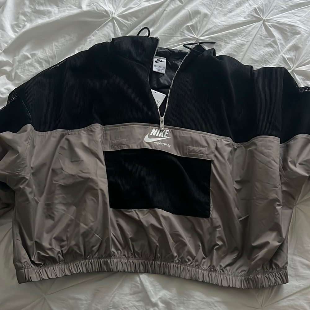 Nike Windbreaker cropped